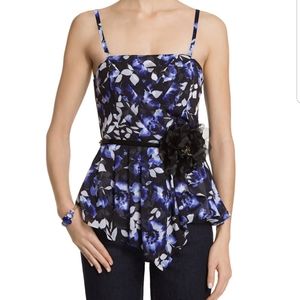 White House Black Market  Top